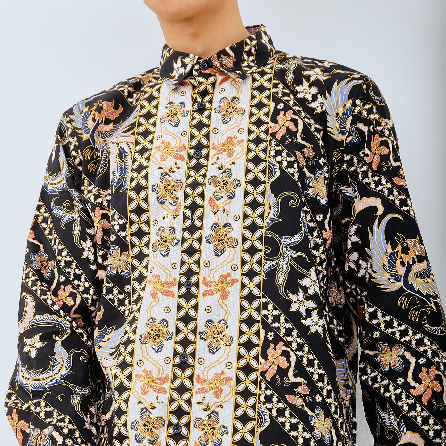 M231 Kemeja Pria Batik Panjang Hitam 3032