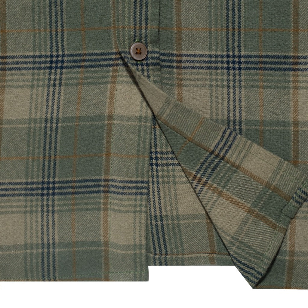 M231 Kemeja Pria Flannel Panjang Hijau Tua 0083