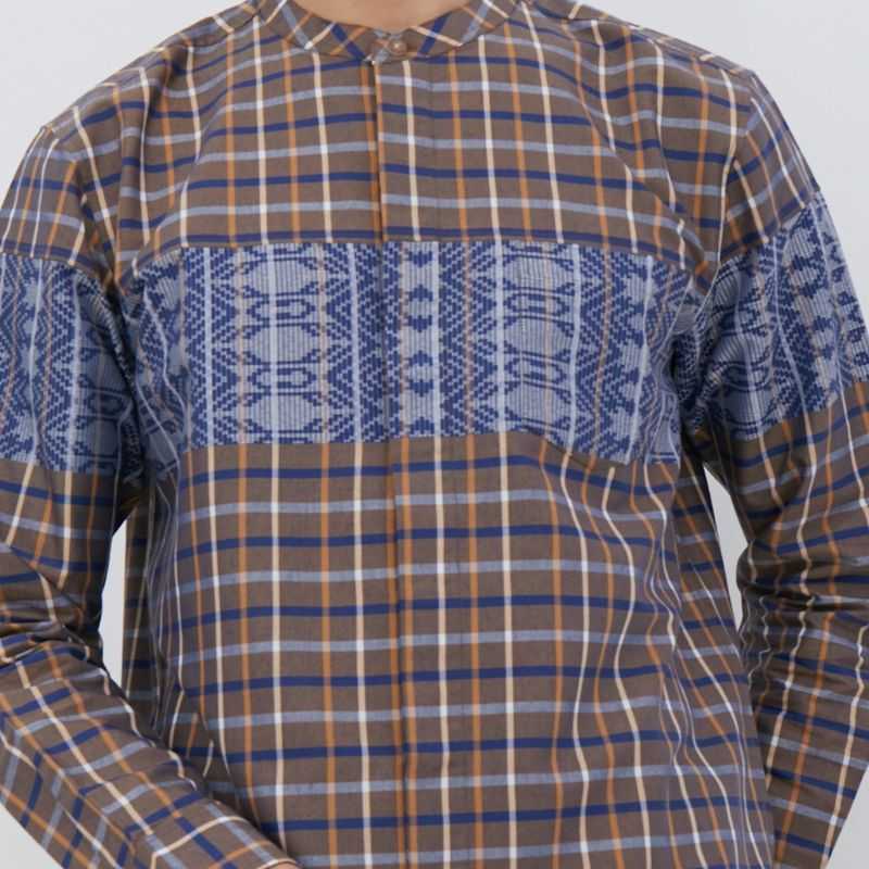M231 Kemeja Pria Koko Panjang Coklat 2487A