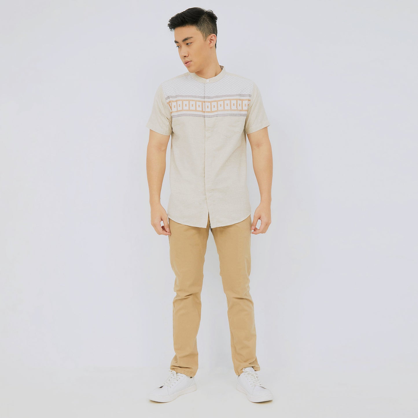 M231 Kemeja Pria Koko Pendek Cream 2325A