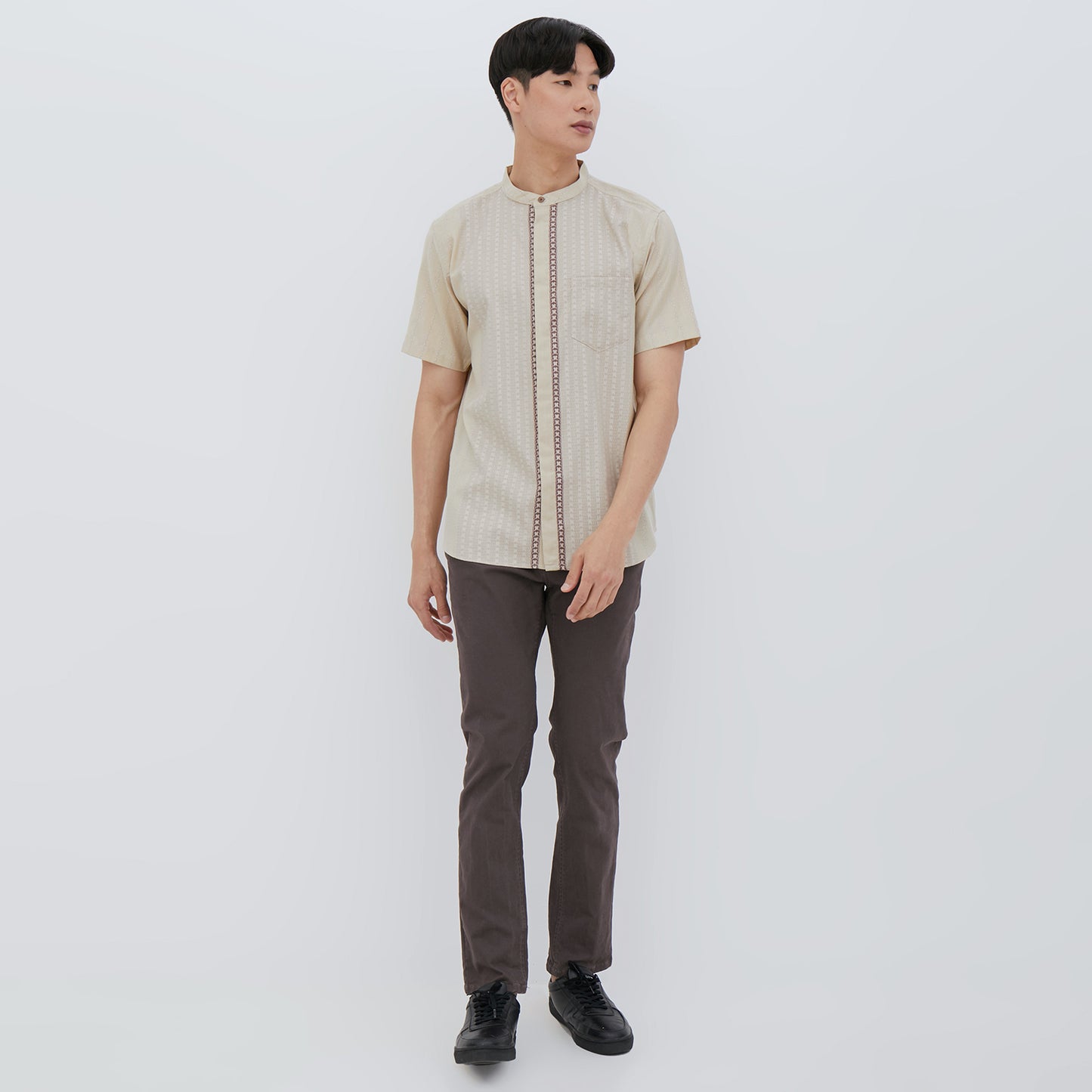M231 Kemeja Pria Koko Pendek Coklat 2432A