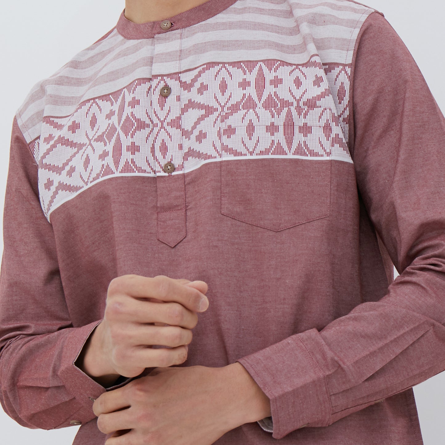 M231 Kemeja Pria Koko Panjang Maroon 2509B