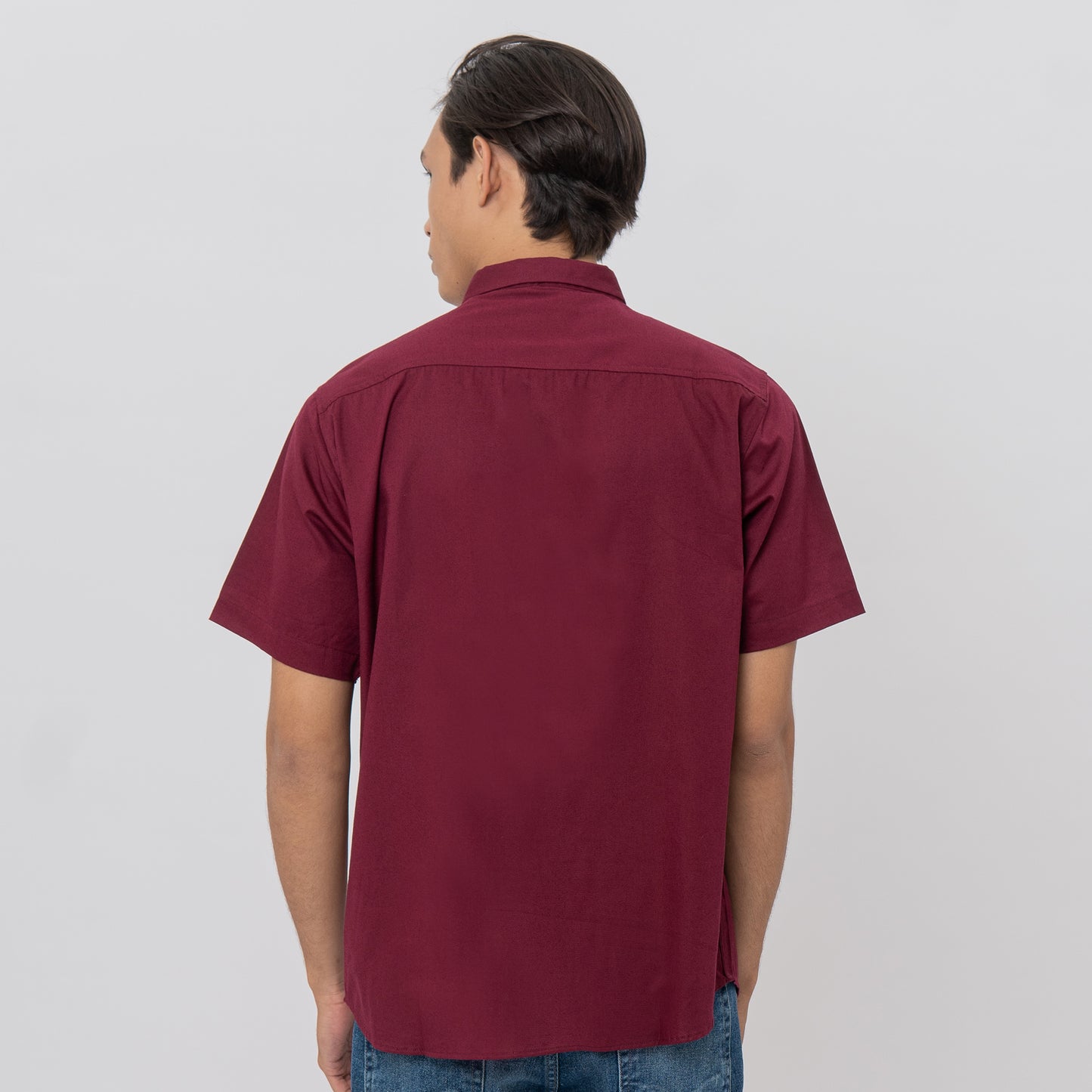 M231 Kemeja Pria Basic Polos Oxford Pendek Maroon 1457C