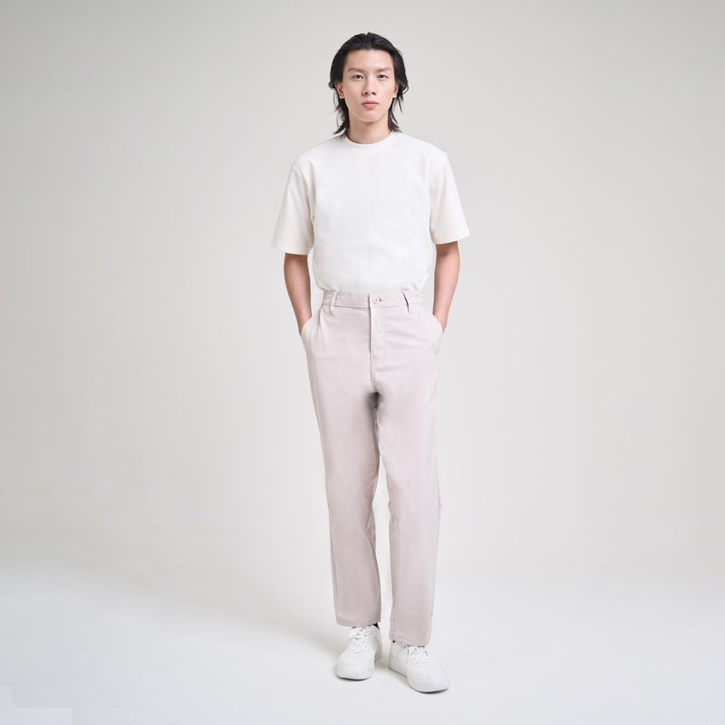 M231 Celana Panjang Pria Relaxed Fit Cream 0762E