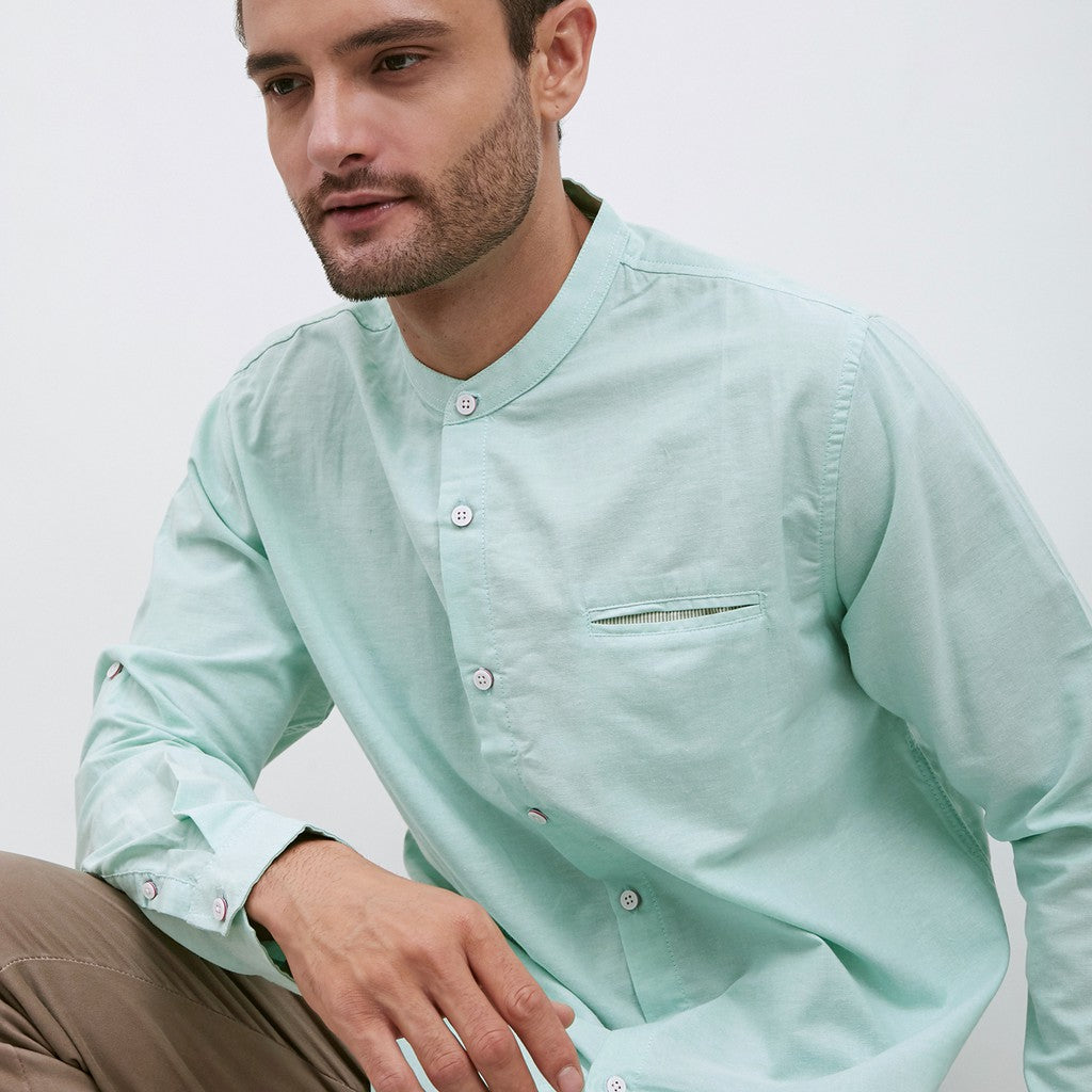 M231 Kemeja Pria Shanghai Polos Panjang Warna Mint 1552C