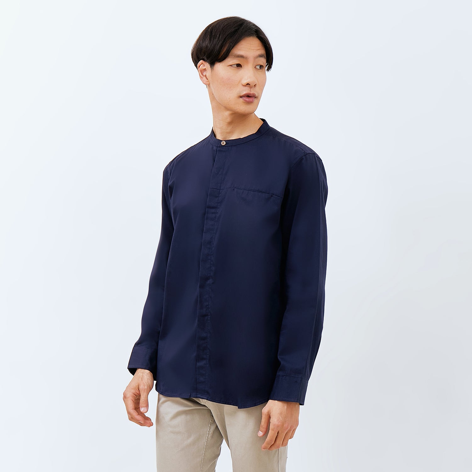 M231 Kemeja Pria Shanghai Polos Soft Twill Panjang Navy 1971E