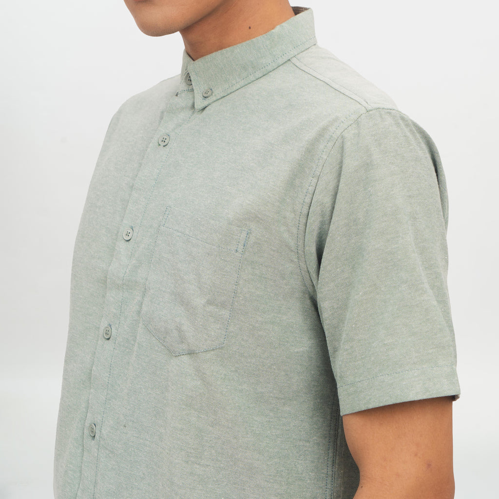 M231 Kemeja Pria Basic Polos Oxford Pendek Hijau Pupus 1457L