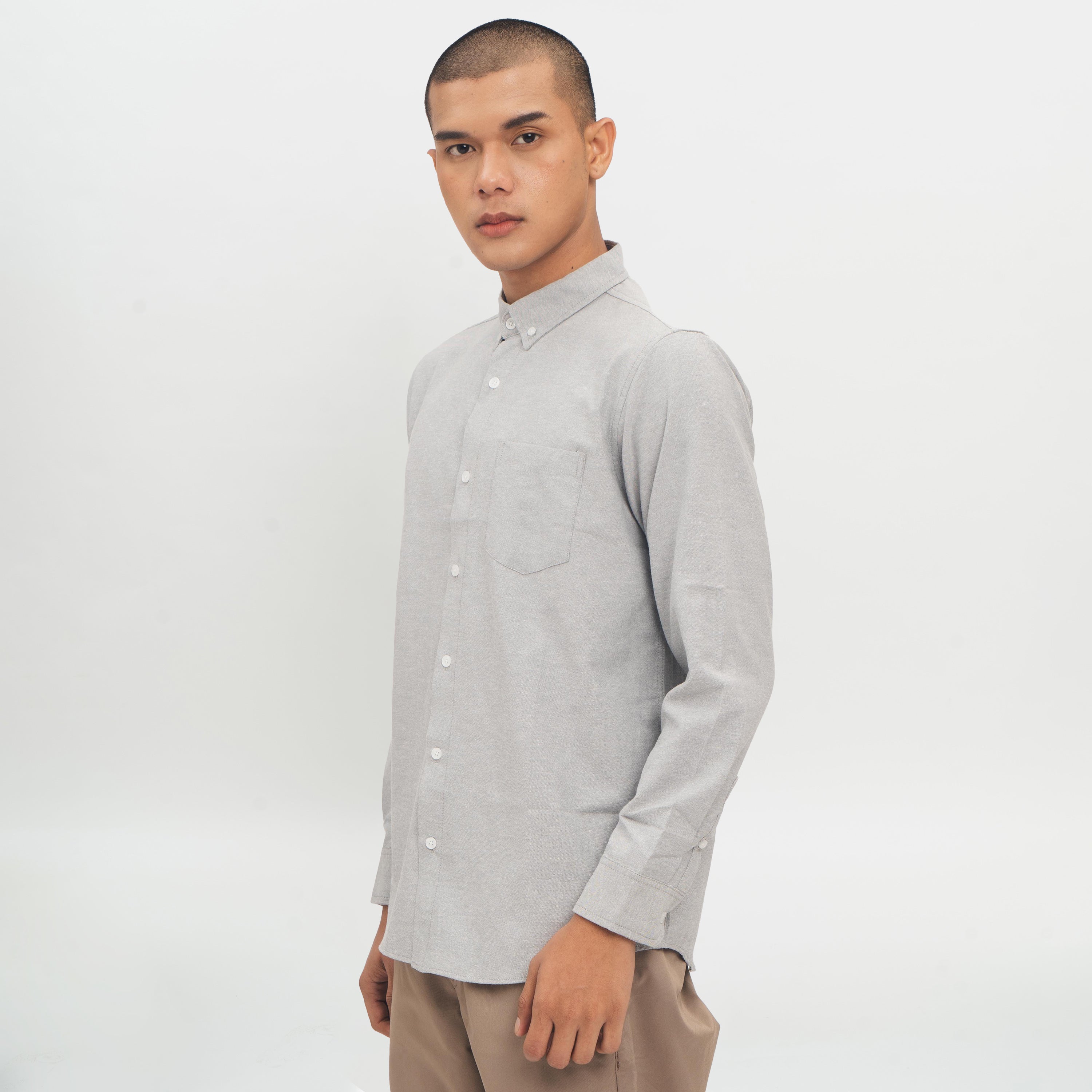 M231 Kemeja Pria Basic Polos Oxford Panjang Warna Abu 1456B