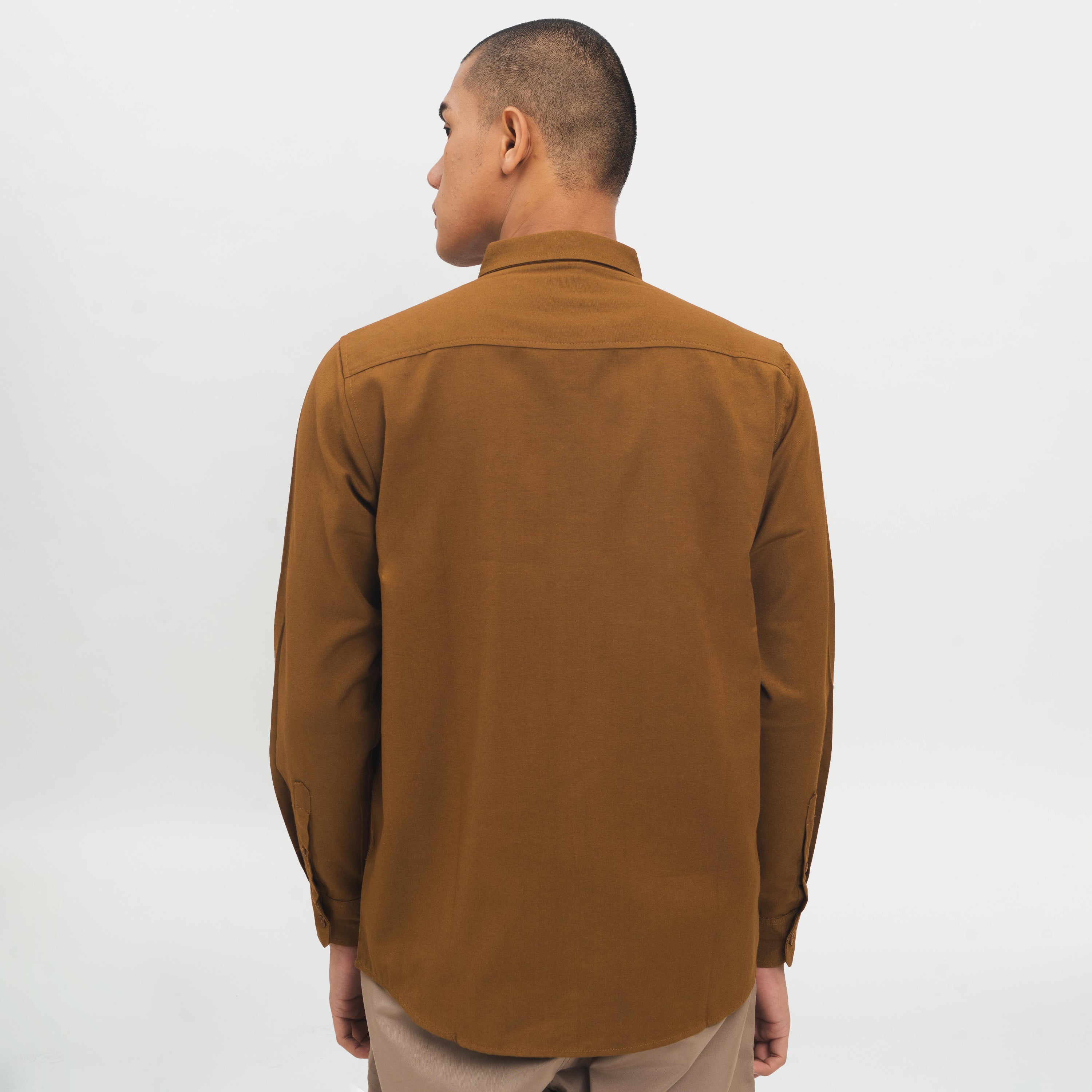M231 Kemeja Pria Basic Polos Oxford Panjang Coklat 1456R