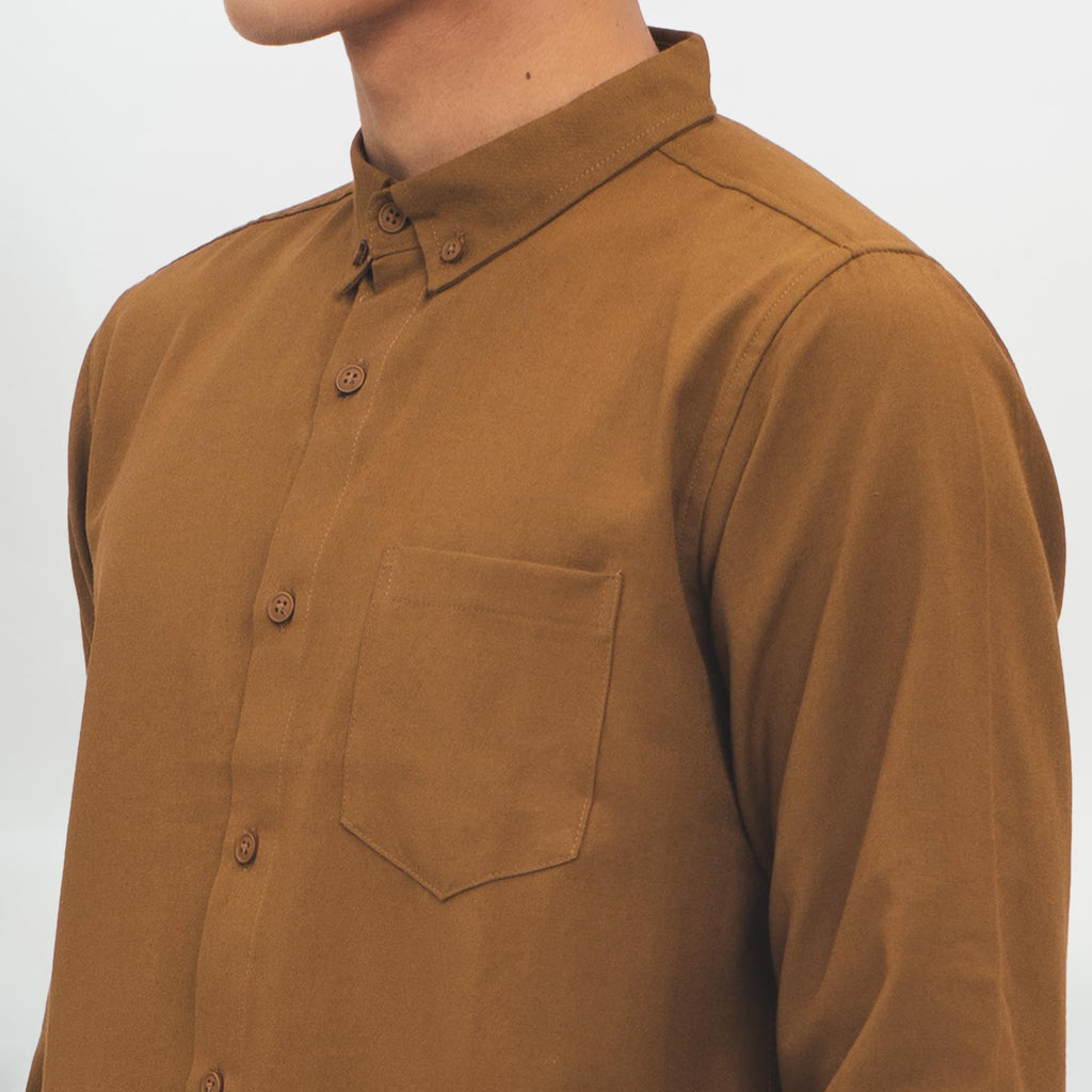 M231 Kemeja Pria Basic Polos Oxford Panjang Coklat 1456R