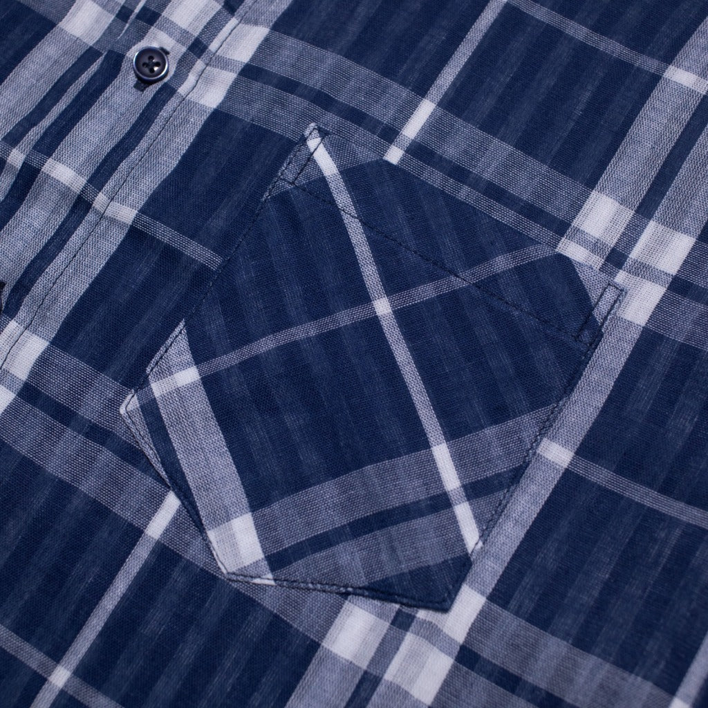 M231 Kemeja Pria Yarn Dyed Double Face Kotak Pendek Navy 3068