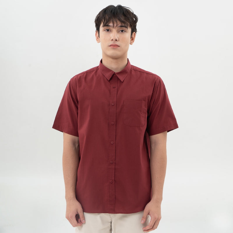 M231 Kemeja Pria Basic Polos Pendek Maroon 0643F