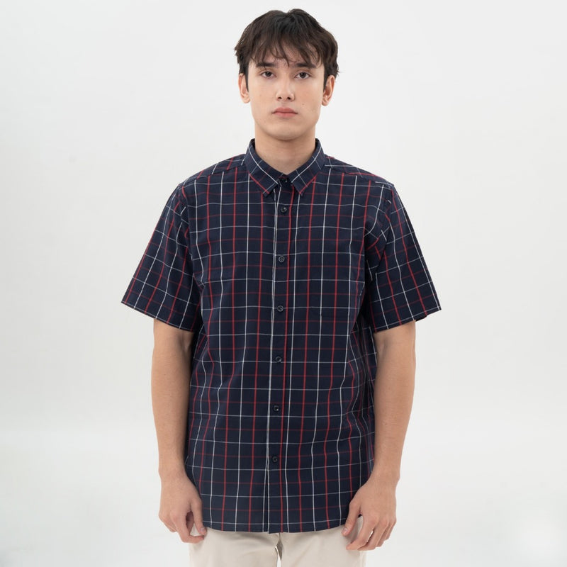 M231 Kemeja Pria Yarn Dyed Kotak Pendek Navy 0675