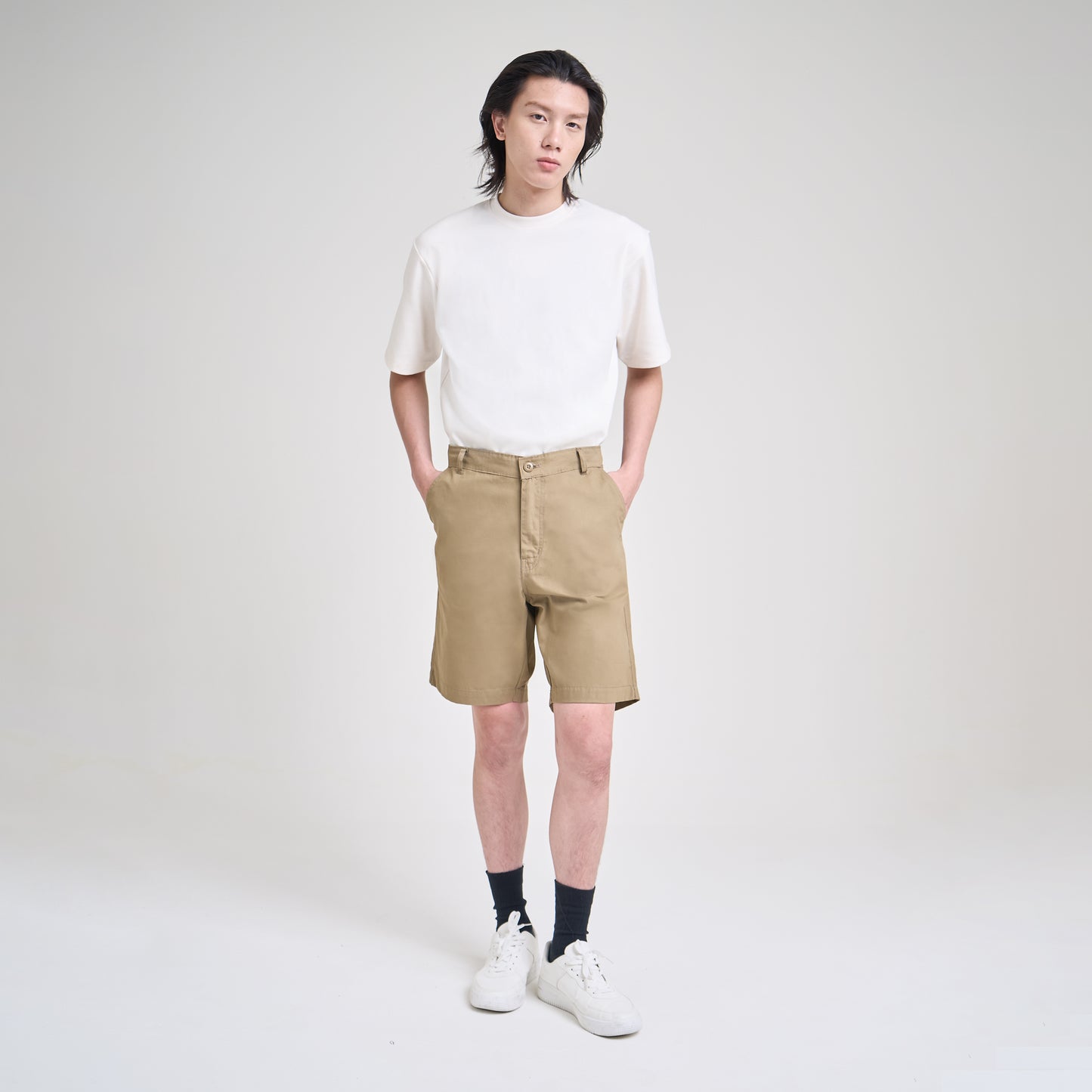 M231 Celana Pendek Pria Casual Khaki 0737D