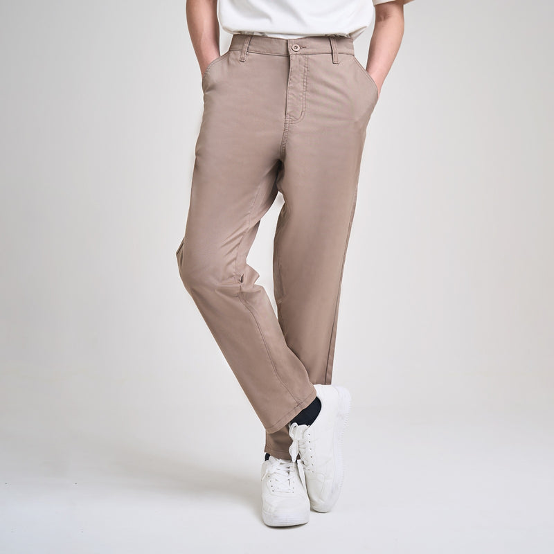 M231 Celana Panjang Pria Relaxed Fit Khaki 0762D