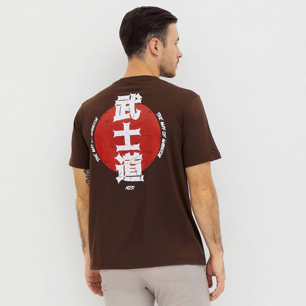 M231 T-Shirt Grafis Pendek Coklat 2073