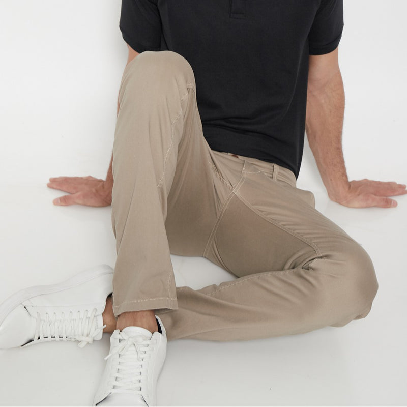 M231 Celana Panjang Pria Chino Pants Slim Fit Stretch Khaki C1093