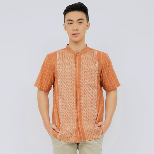 M231 Kemeja Pria Koko Pendek Teracotta 2398A