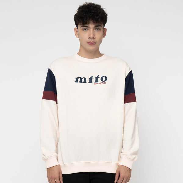 M231 Sweater Crewneck Panjang Broken White 2231A