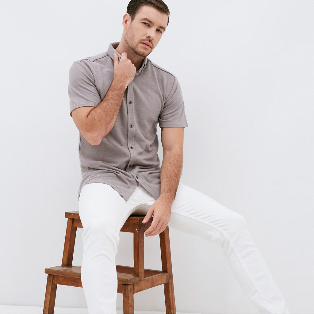 M231 Kemeja Pria Cotton Pique Pendek Warna Abu 1793C