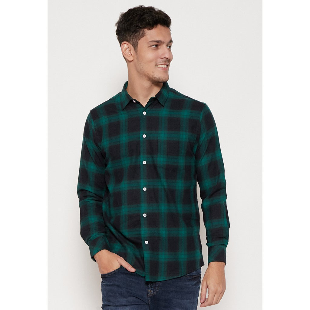 M231 Kemeja Pria Flannel Panjang Warna Hijau Hitam 1388
