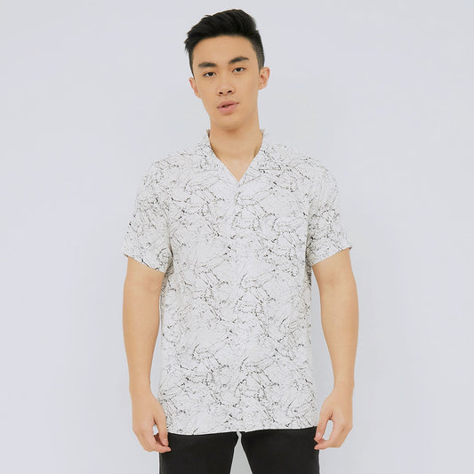 M231 Kemeja Pria Printing Hawaii Pendek Putih 2385A