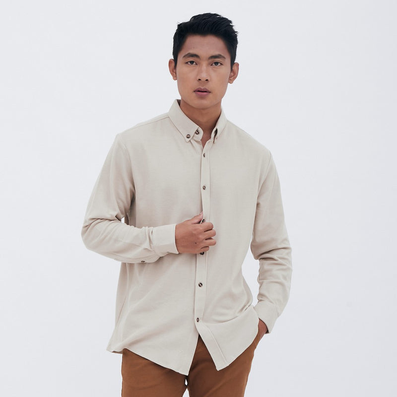 M231 Kemeja Pria Cotton Pique Panjang Beige 1792K