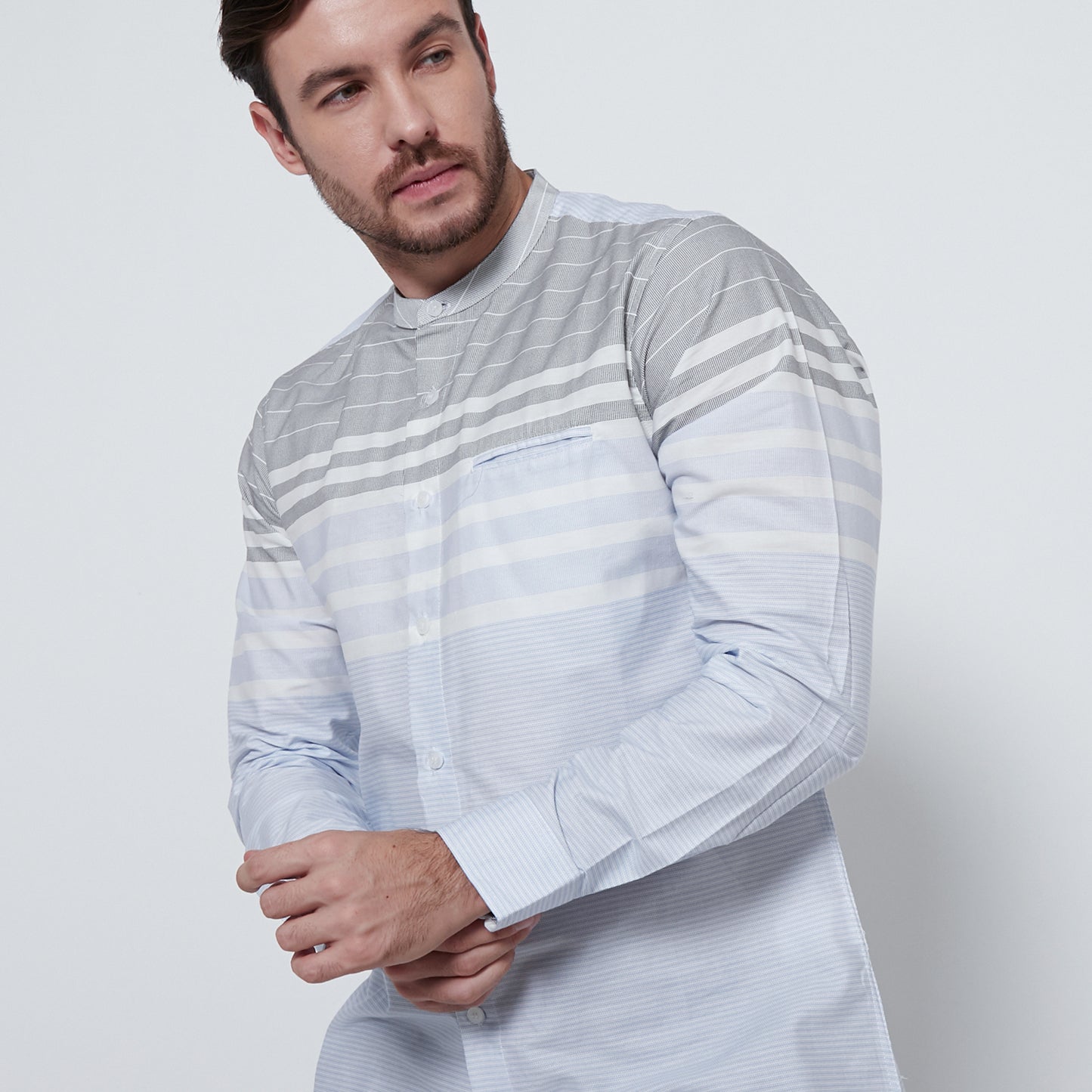 M231 Kemeja Pria Shanghai Salur Stripe Panjang Warna Biru Muda 1712A