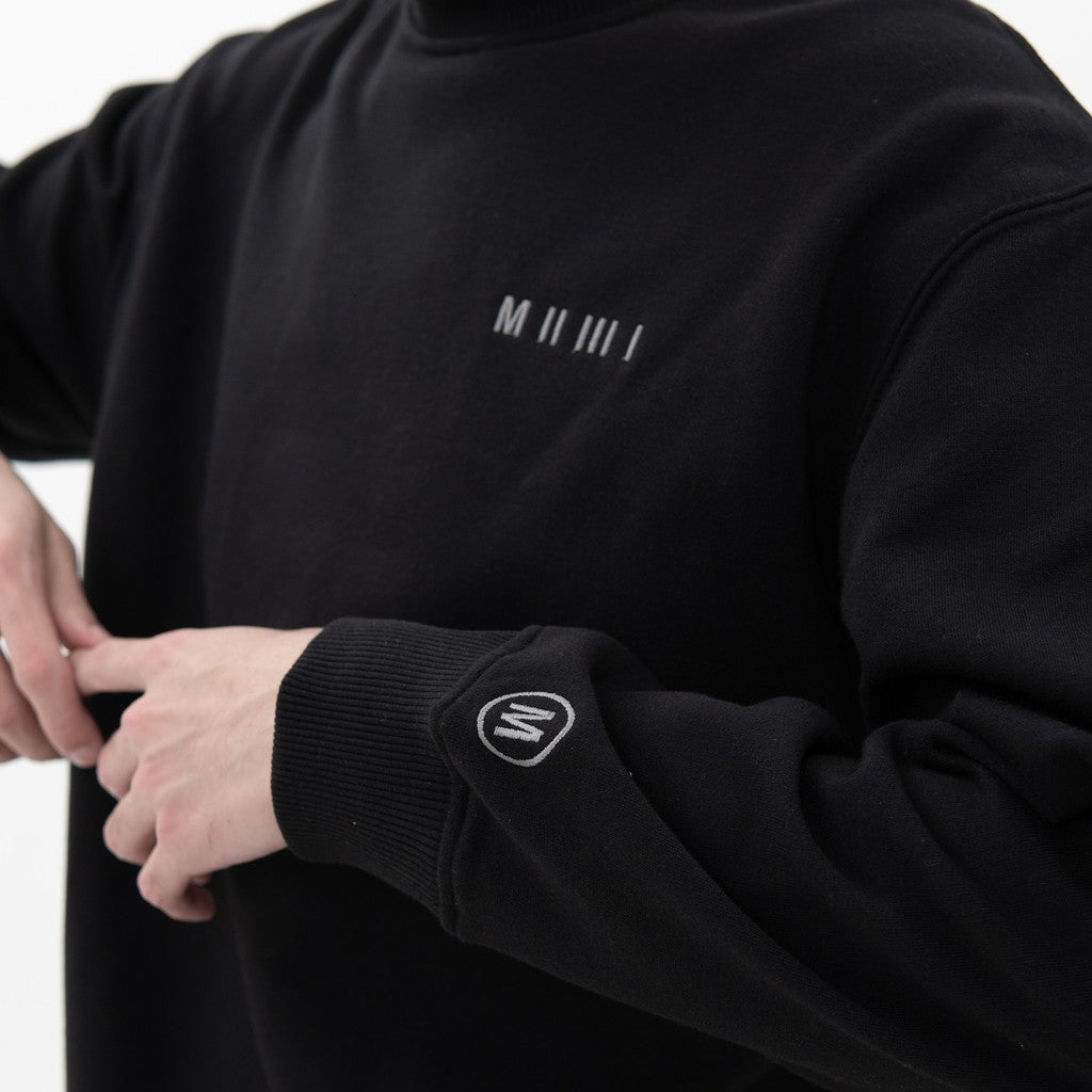 M231 Sweater Crewneck Panjang Hitam 2198B