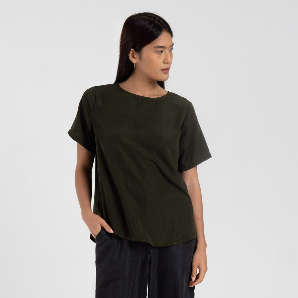 M231 Kemeja Wanita Blouse Pendek Army 2450B