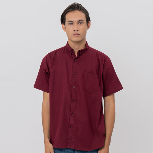 M231 Kemeja Pria Basic Polos Oxford Pendek Maroon 1457C